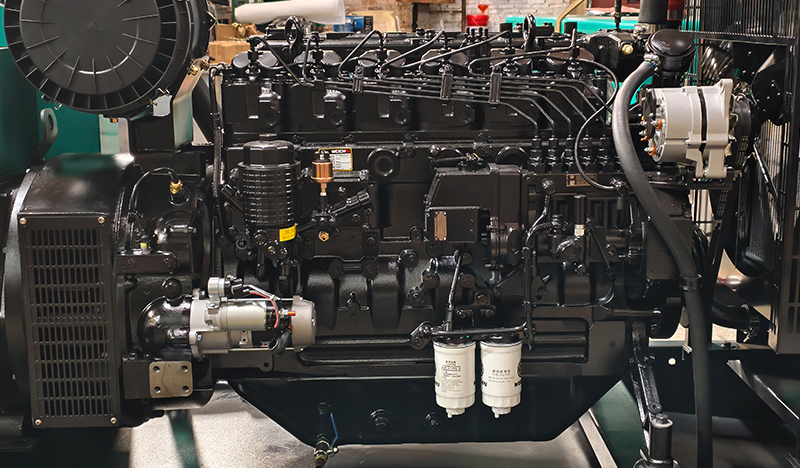 The diesel engine can rotate but cannot start, and the exhaust pipe is smoke-free